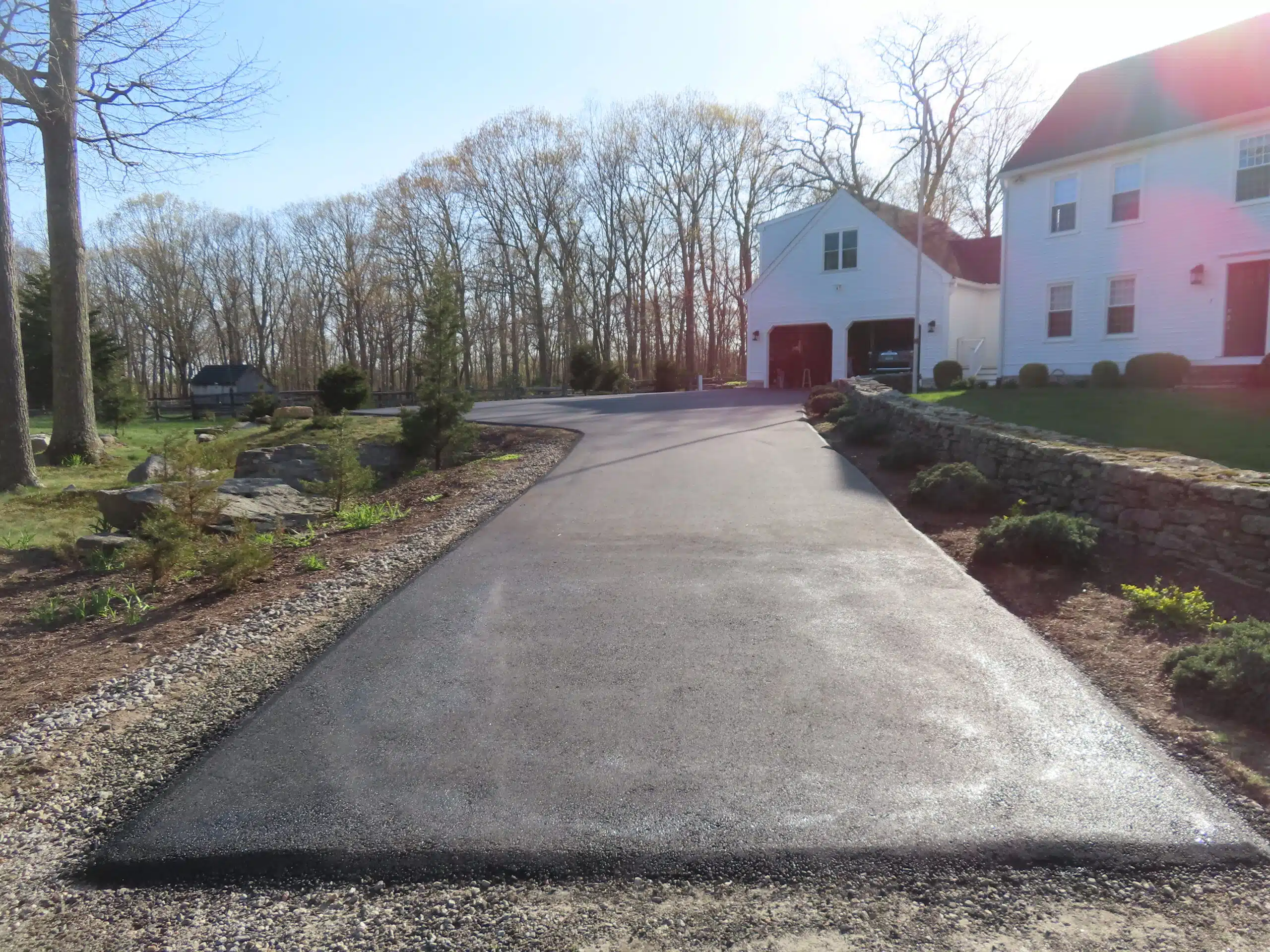Getting a New Asphalt Driveway? How Good is the Foundation Material Below It?
