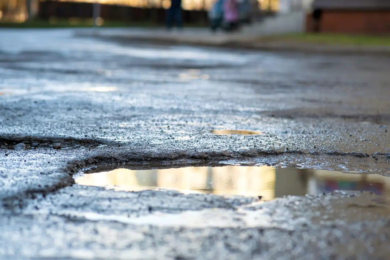 Pothole Repair for Residential Driveways: A Complete Guide to Patching Asphalt the Right Way